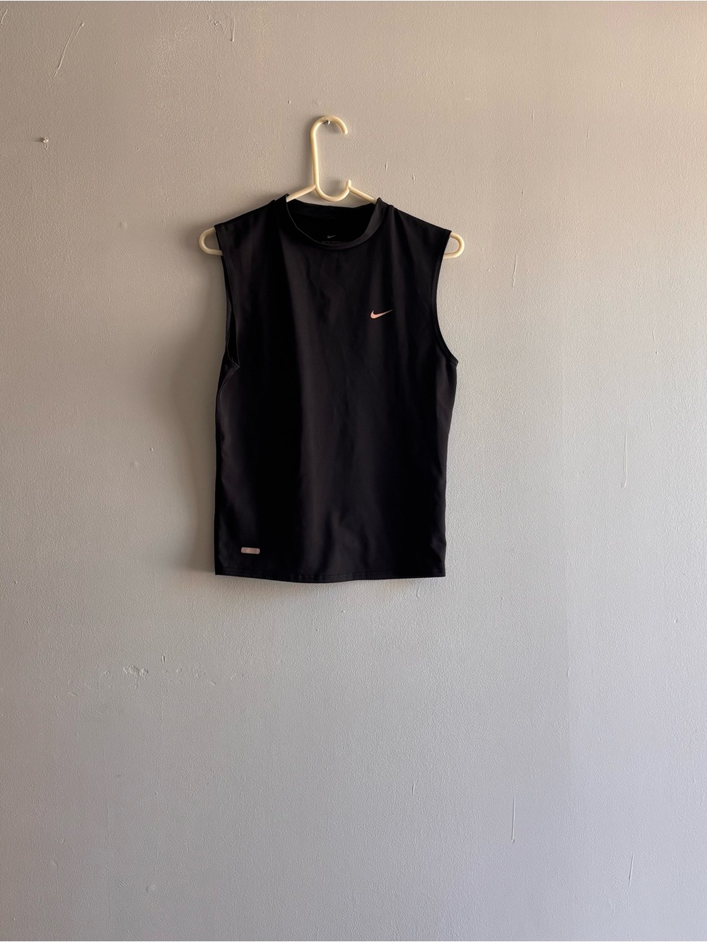 Nike Dri-fit Pullover Black Sleeveless Sz S Swoosh Logo Athletic Workout Women